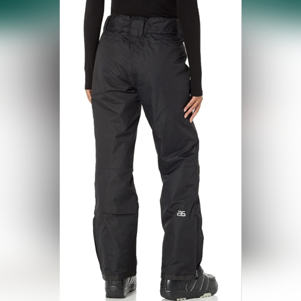 Snowpants - Picture 3 of 3